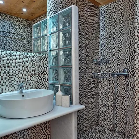 Guest house Galini Naousa (Paros)