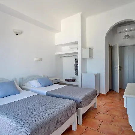 Πανσιόν Galini 2*