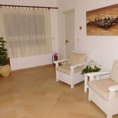 Galini 2* Naousa (Paros)