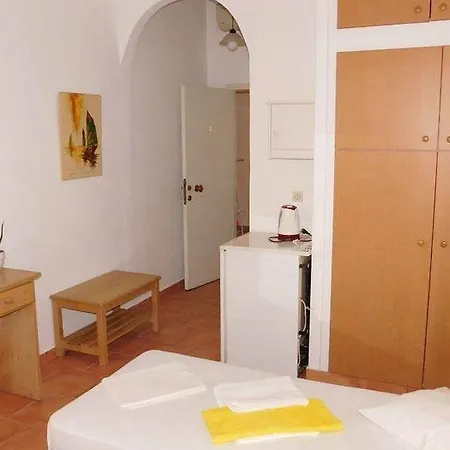 Galini 2* Naousa (Paros)