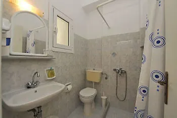 Vendégház Galini Náusza